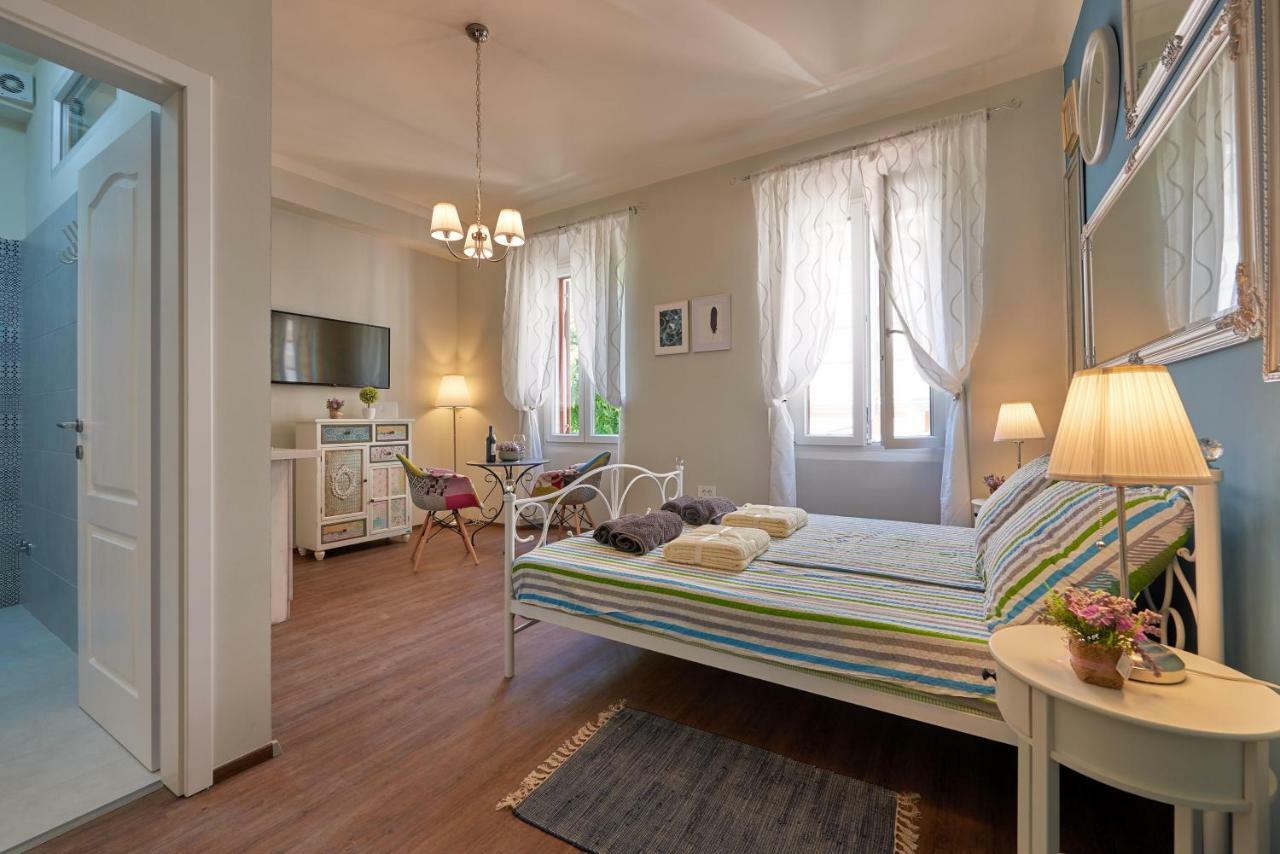 Old City Romanitic Studios 1 With Free Private Parking Pula Exterior foto