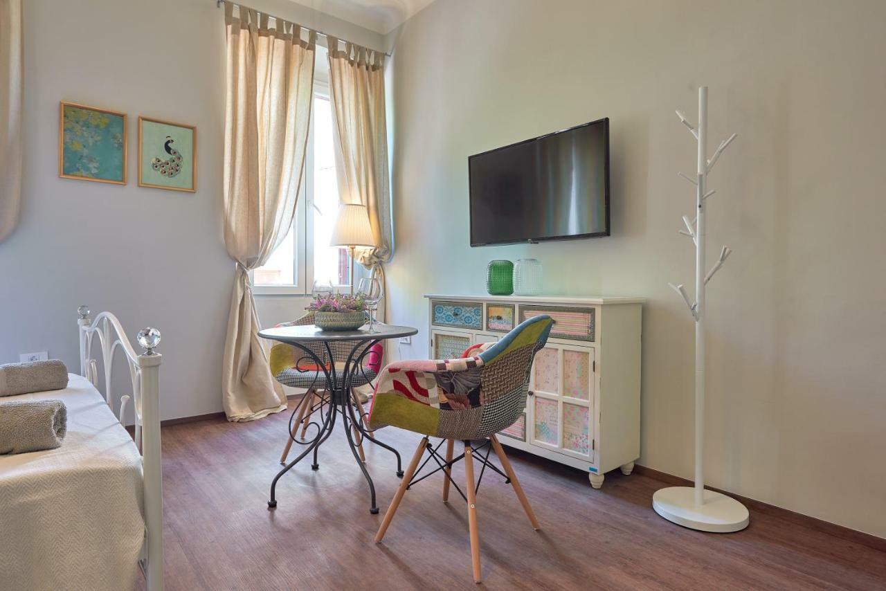 Old City Romanitic Studios 1 With Free Private Parking Pula Exterior foto
