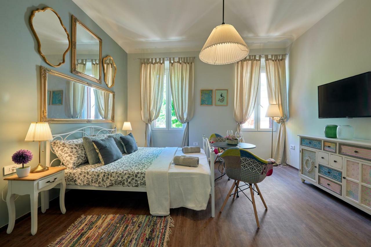 Old City Romanitic Studios 1 With Free Private Parking Pula Exterior foto